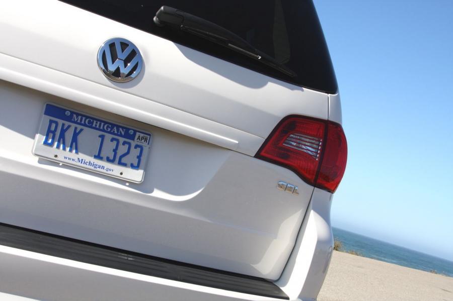  Volkswagen Routan 2009 года  (фото 63 из 80)